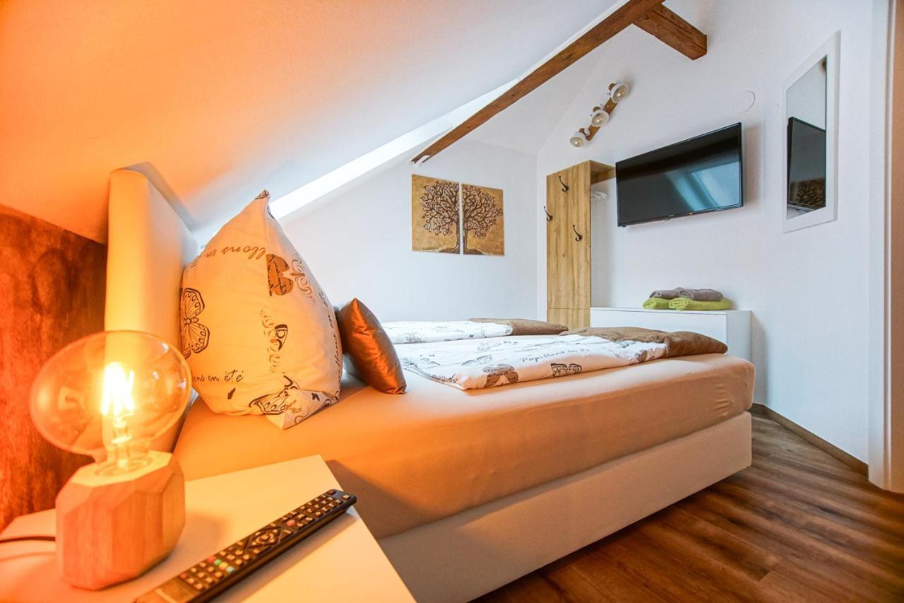 Auszeit Steiraland 1 Mit Privaten Garten Ueberdachter Terrasse Und Parken Leoben  Exteriör bild