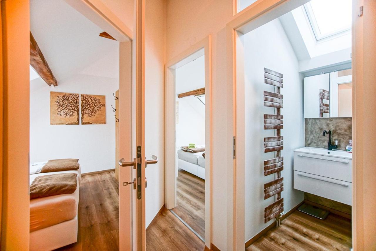 Auszeit Steiraland 1 Mit Privaten Garten Ueberdachter Terrasse Und Parken Leoben  Exteriör bild